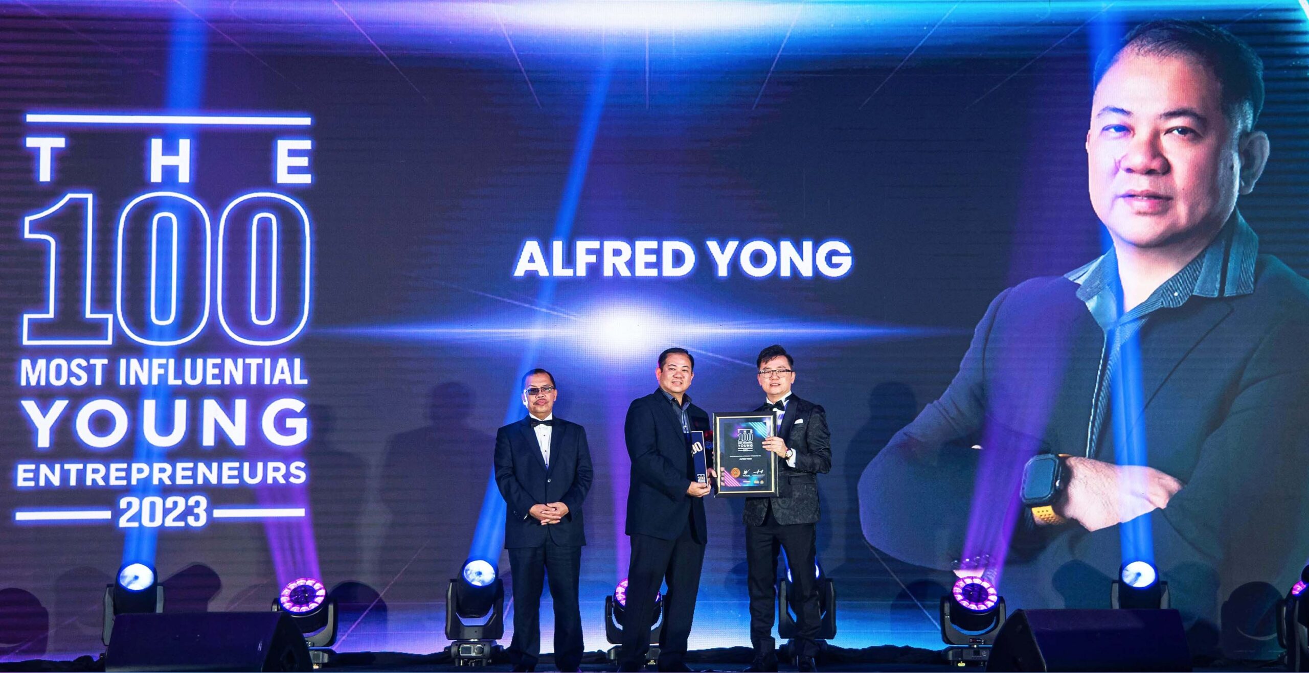 Professional Picture of ALFRED YONG