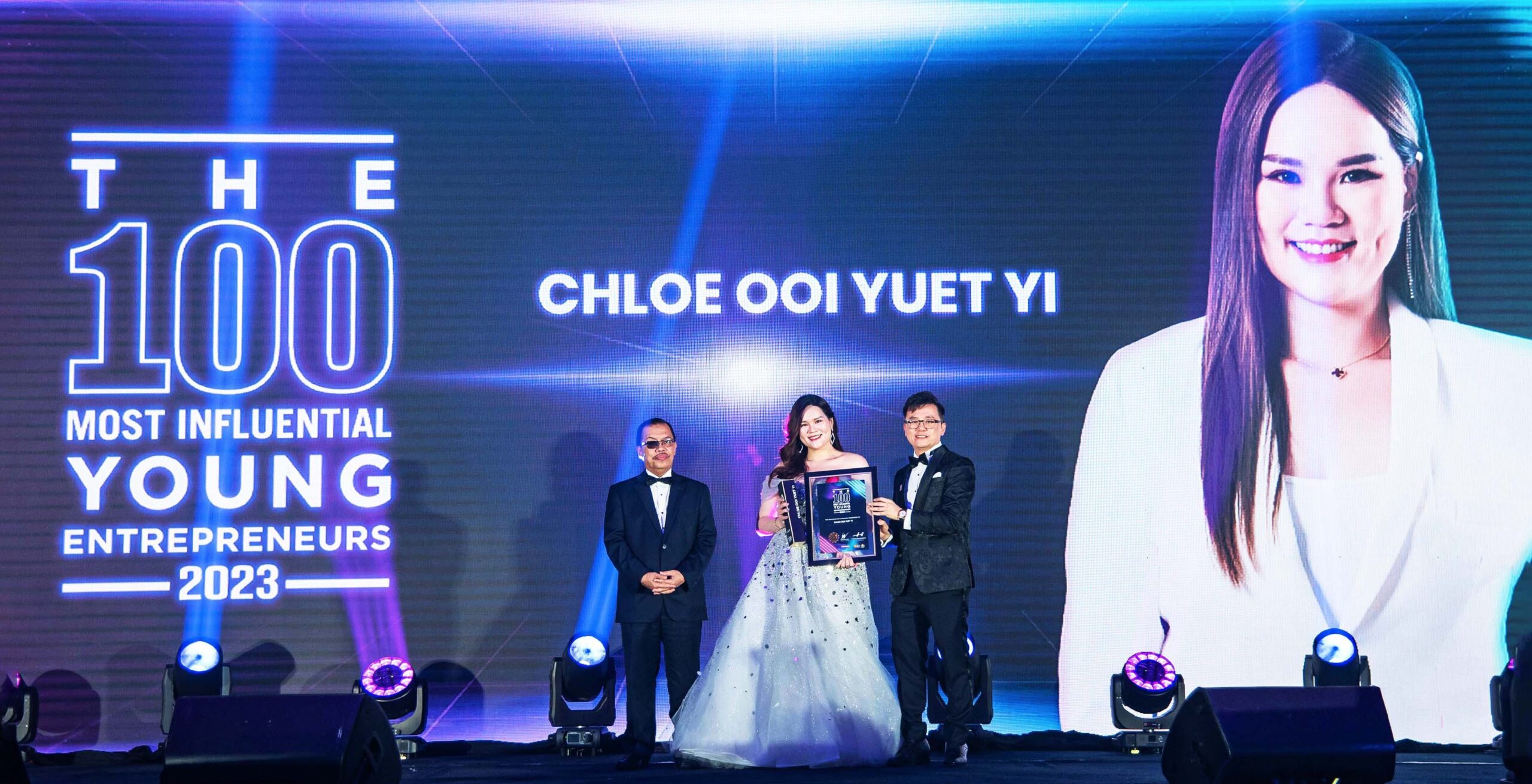 Professional Picture of CHLOE OOI YUET YI