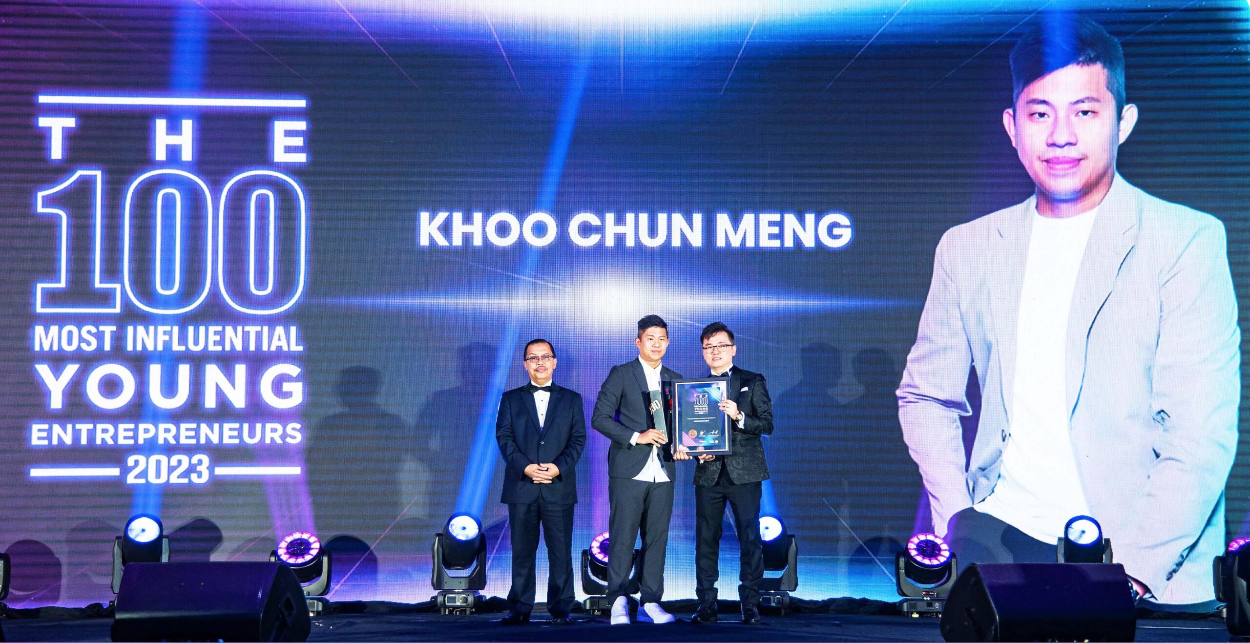 Professional Picture of KHOO CHUN MENG