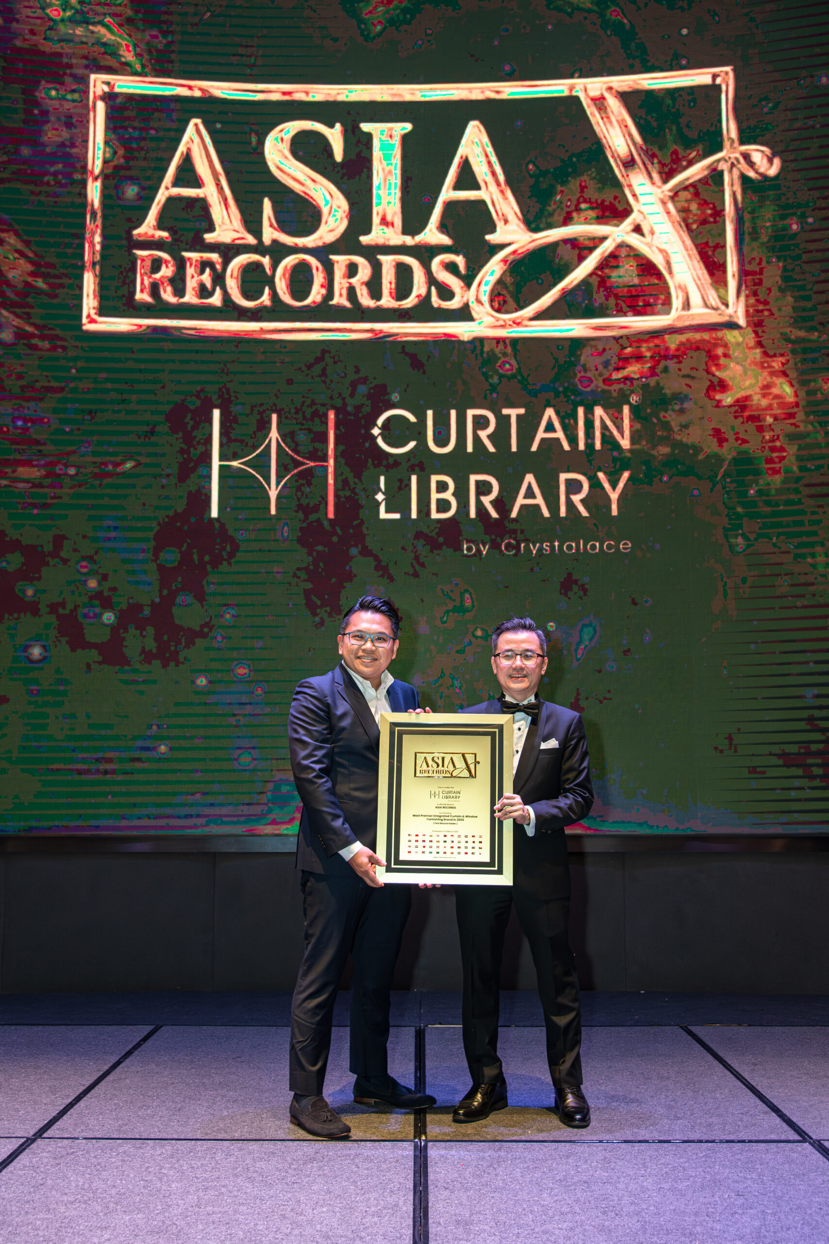 curtain-library-most-premier-integrated-curtain-window-furnishing-asia-record