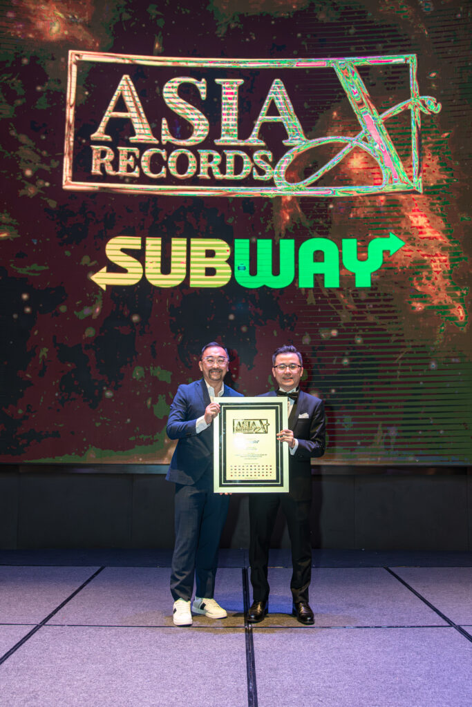Subway-the-asia-record-largest-chain.jpg